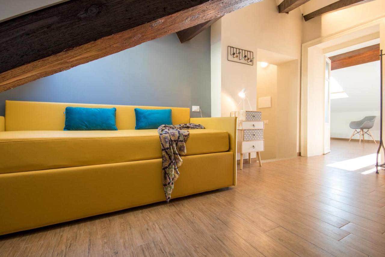 Aqualago Casa Vacanze Suite Verbania Eksteriør bilde